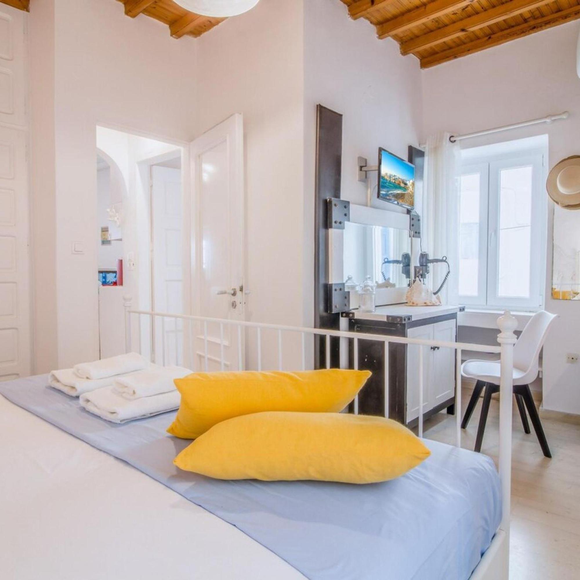 Like A White Seagull In Mykonos! Mykonos Town Exterior foto
